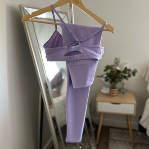 Alo Yoga Airlift Periwinkle bra + leggings SET